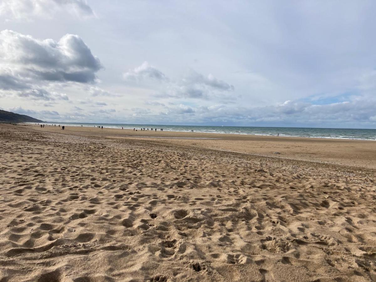 Appartement Neuf Beautiful Villers 1-4 Pers Avec Parking Prive Et A 200 M Plage Εξωτερικό φωτογραφία
